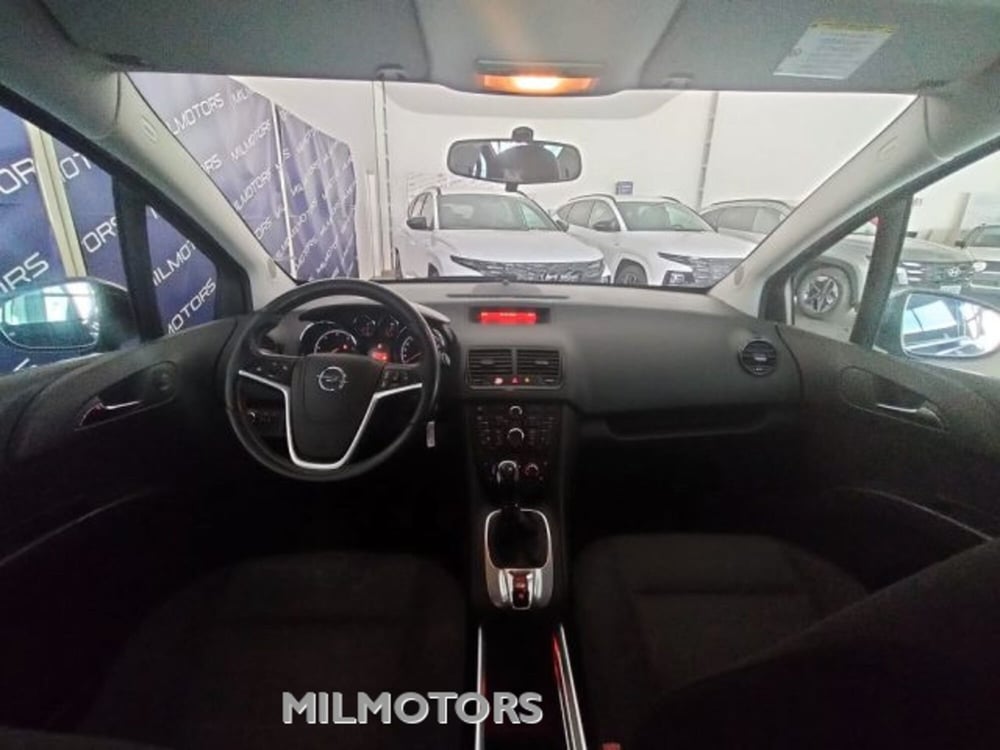 Opel Meriva usata a Messina (16)