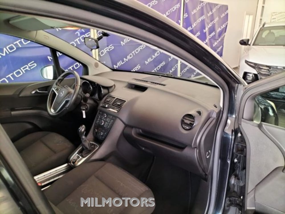 Opel Meriva usata a Messina (17)