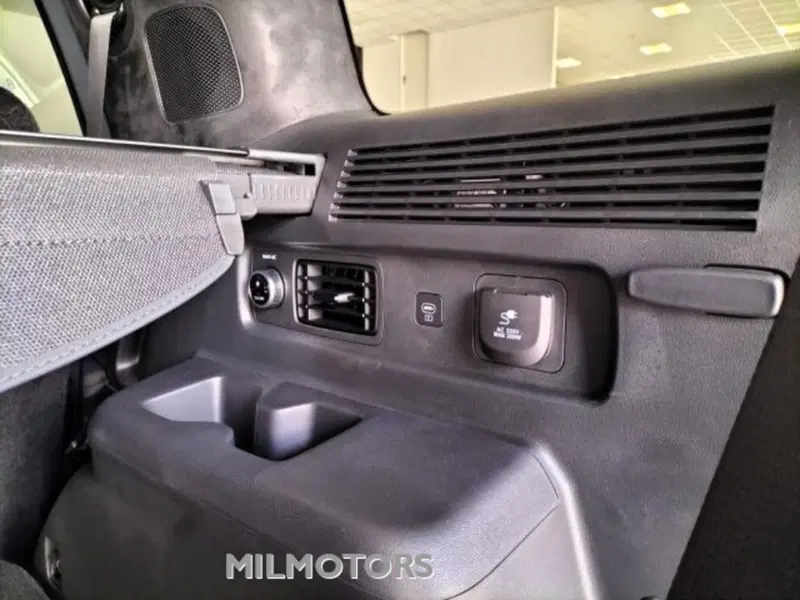 Hyundai Santa Fe usata a Messina (18)