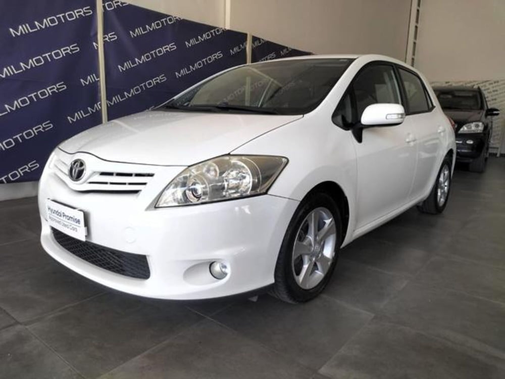 Toyota Auris usata a Messina