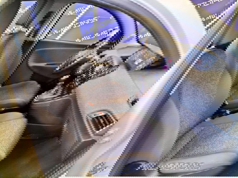 Lancia Ypsilon usata a Messina (11)