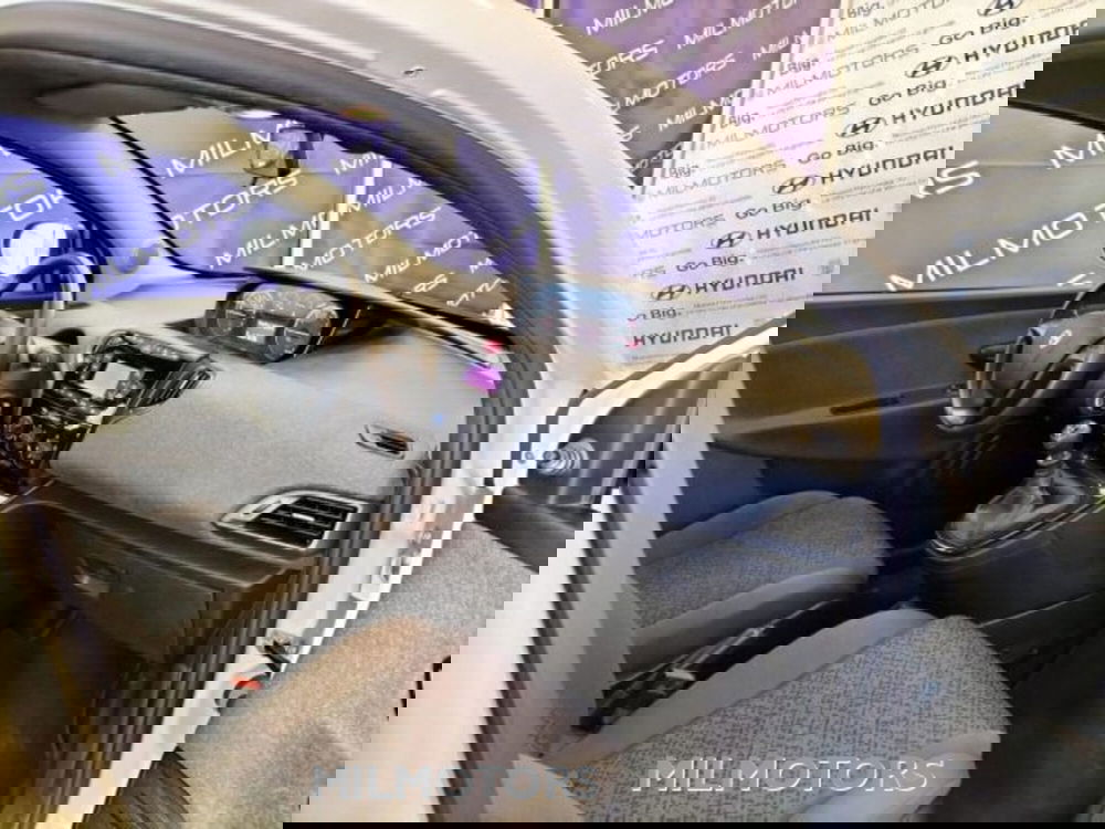 Lancia Ypsilon usata a Messina (16)