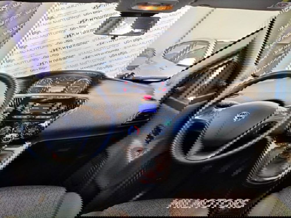 Lancia Ypsilon usata a Messina (17)