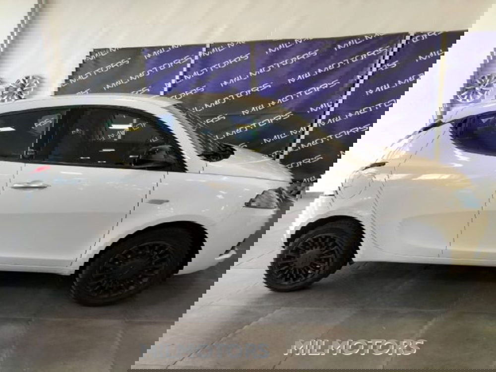 Lancia Ypsilon usata a Messina (5)