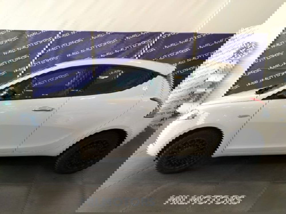 Lancia Ypsilon usata a Messina (6)