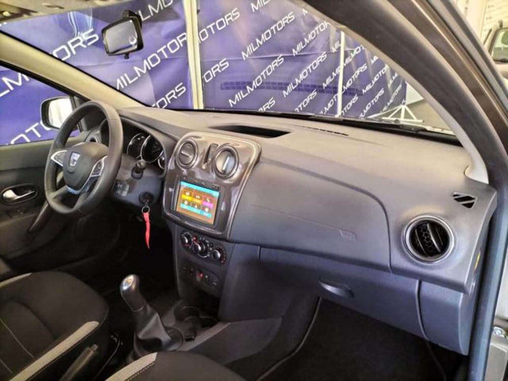 Dacia Sandero usata a Messina (15)