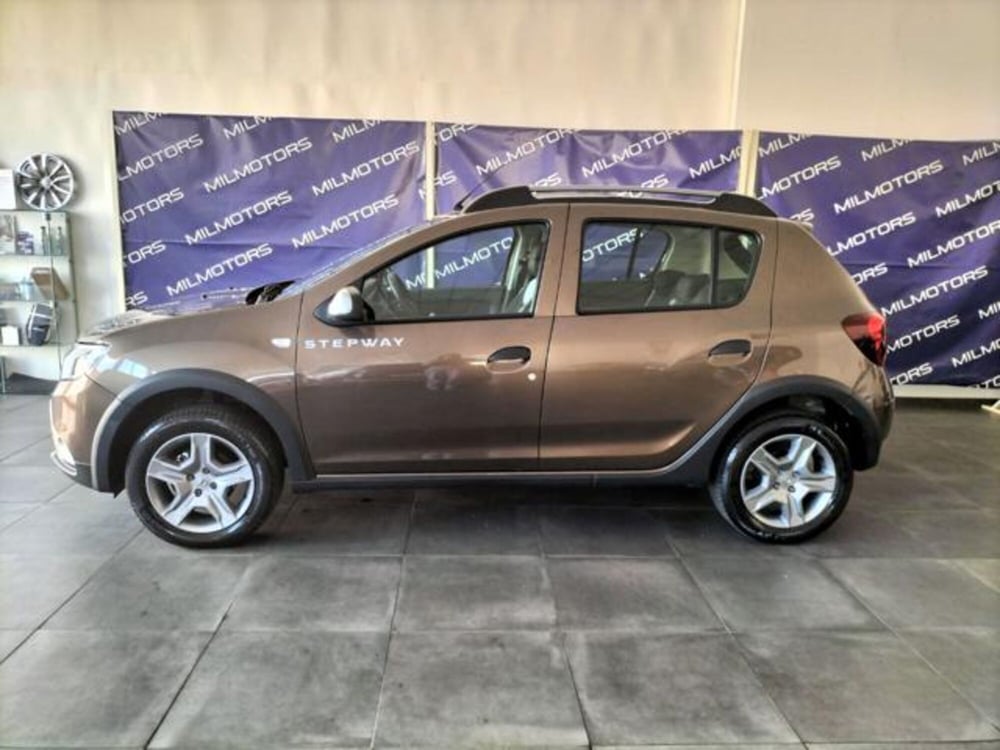 Dacia Sandero usata a Messina (7)