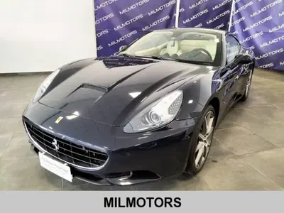 Ferrari California Spider California DCT del 2011 usata a Messina