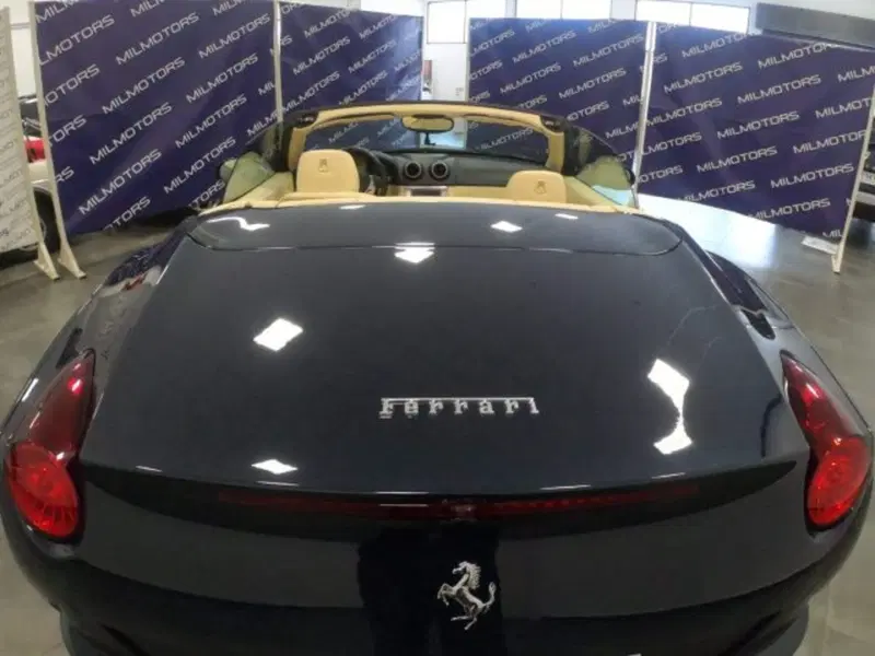Ferrari California Spider usata a Messina (11)