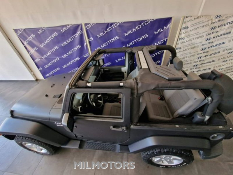 Jeep Wrangler usata a Messina (11)