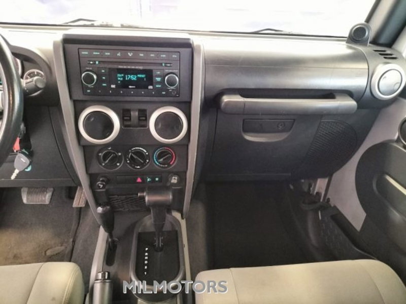 Jeep Wrangler usata a Messina (16)