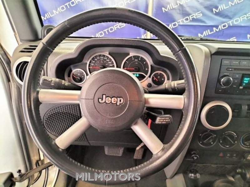 Jeep Wrangler usata a Messina (17)