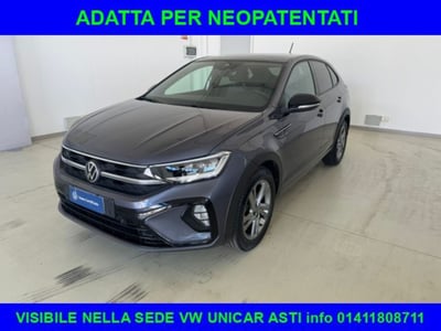 Volkswagen Taigo 1.0 TSI 110 CV DSG R-Line del 2022 usata a Alba