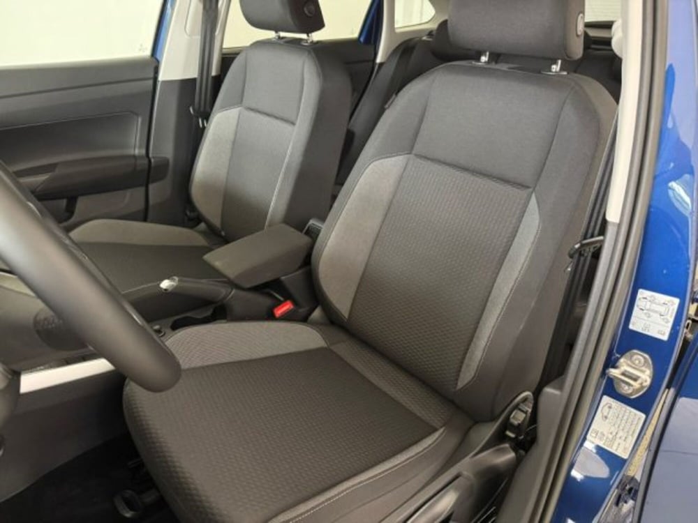 Volkswagen Taigo nuova a Cuneo (9)