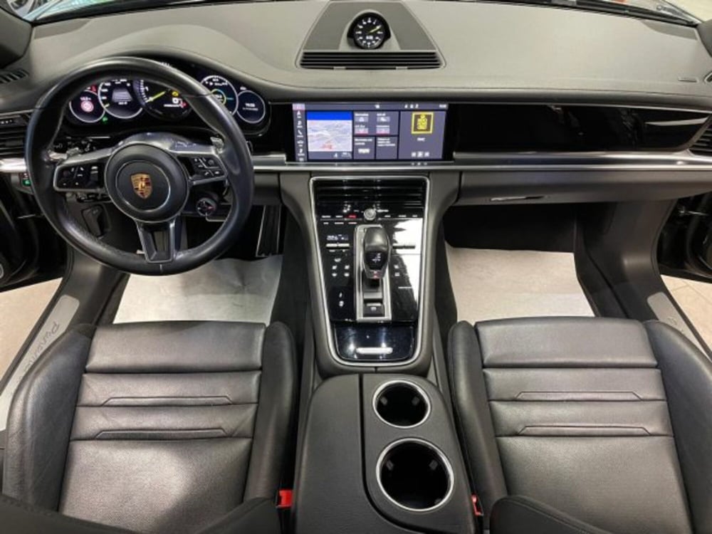 Porsche Panamera usata a Cuneo (8)
