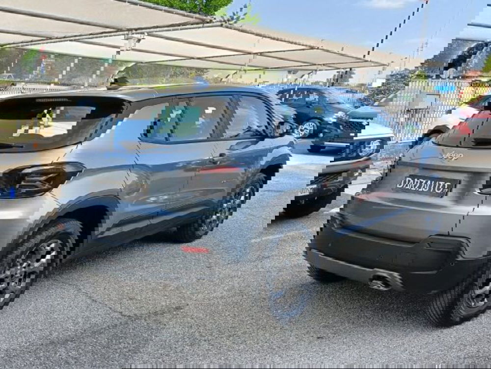 Jeep Avenger nuova a Brescia (5)