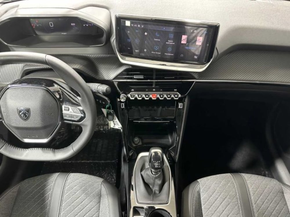 Peugeot 208 nuova a Sondrio (13)