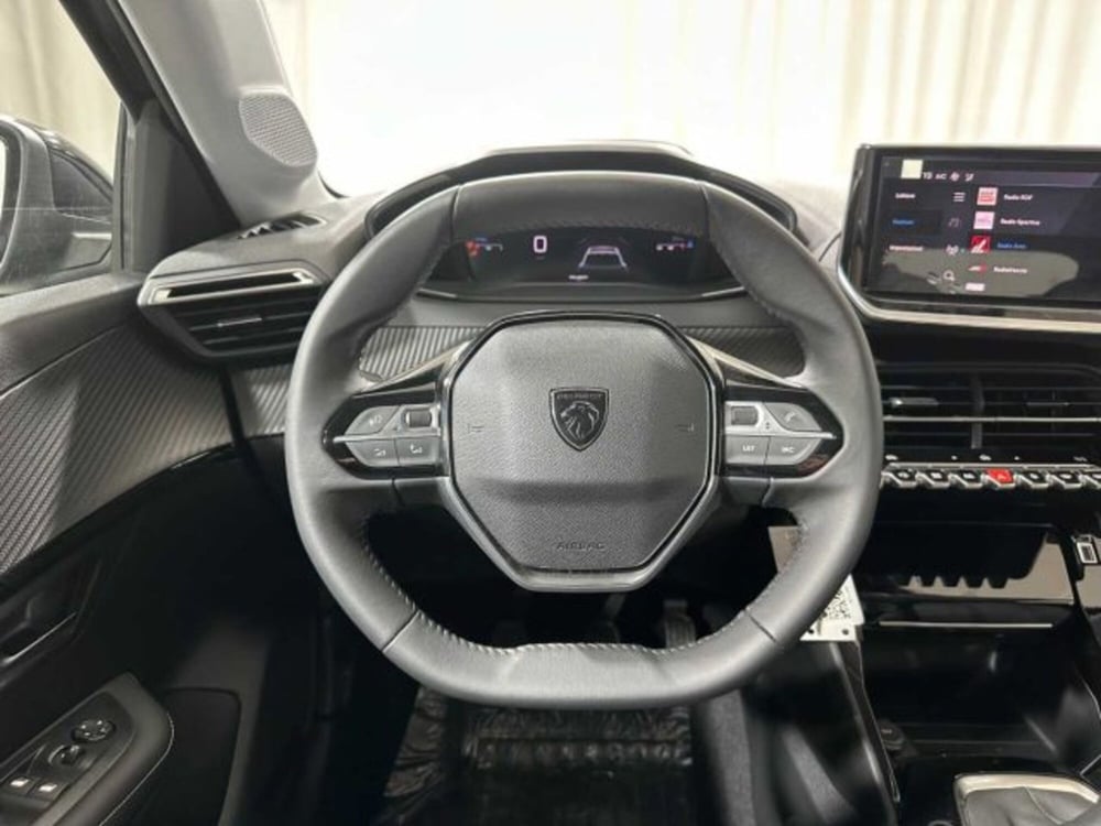 Peugeot 208 nuova a Sondrio (14)