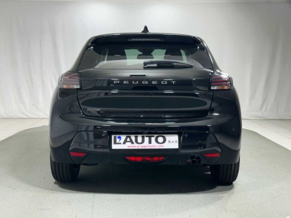 Peugeot 208 nuova a Sondrio (5)