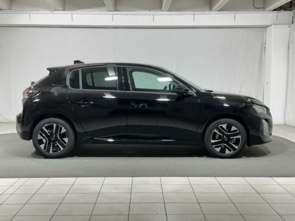 Peugeot 208 nuova a Sondrio (6)