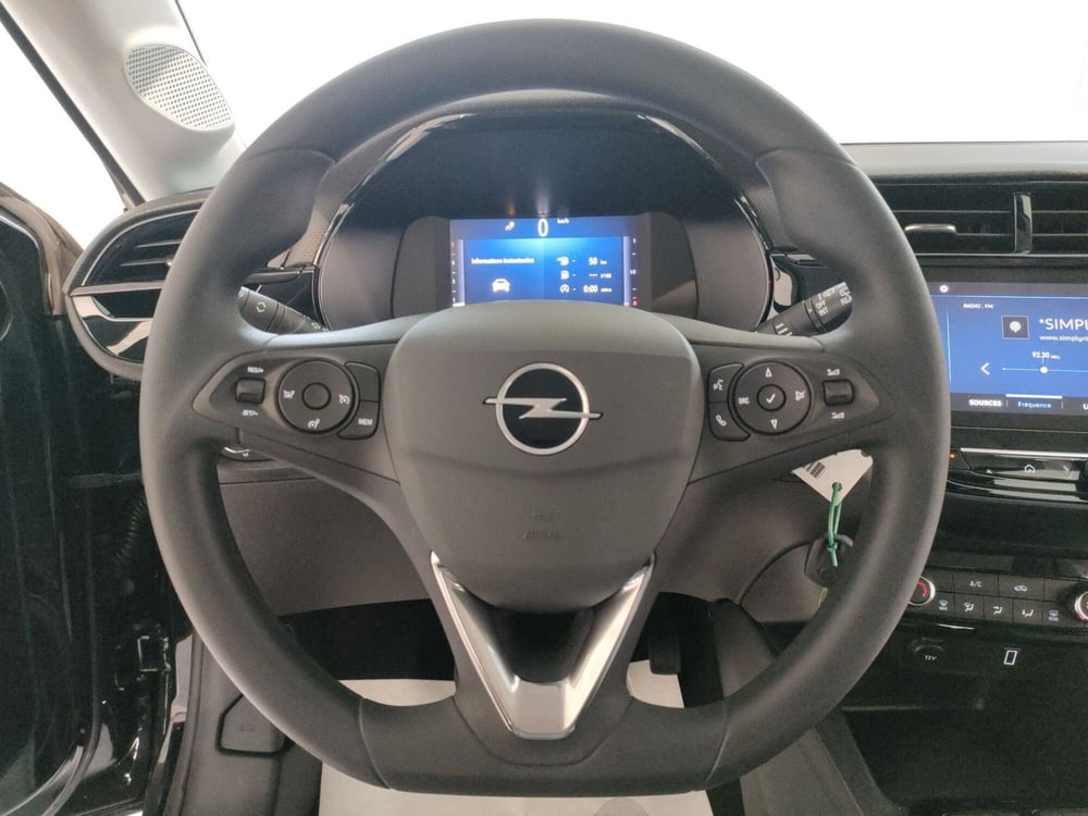 Opel Corsa nuova a Teramo (17)