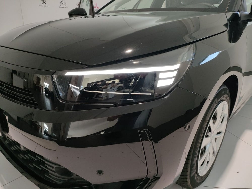 Opel Corsa nuova a Teramo (9)