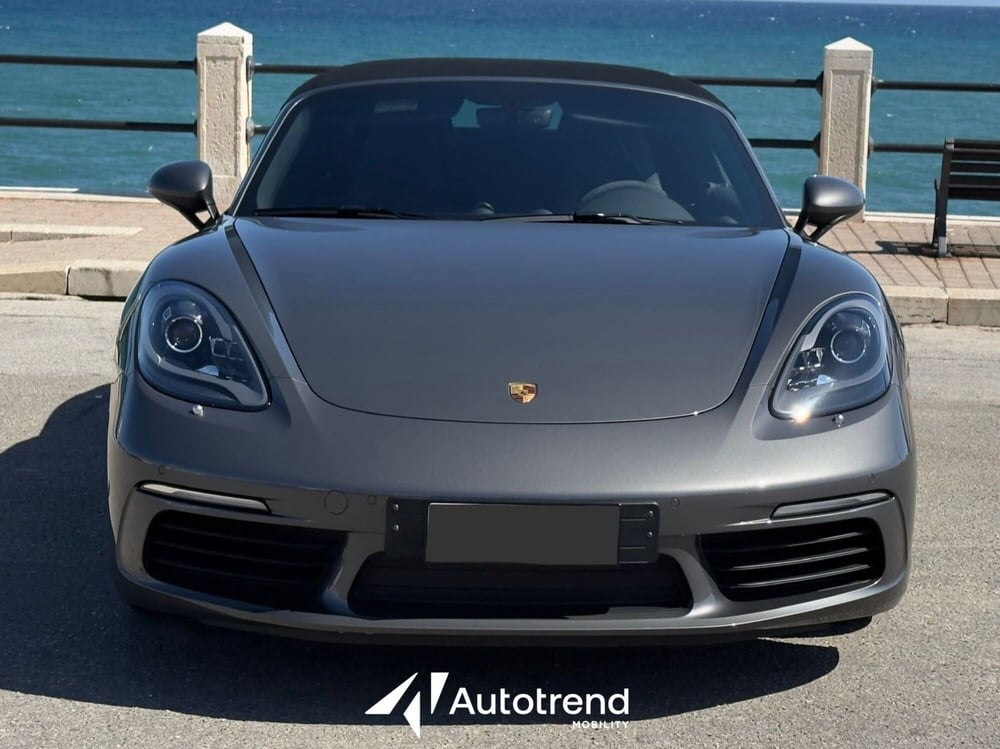 Porsche 718 Boxster  usata a Bari (3)