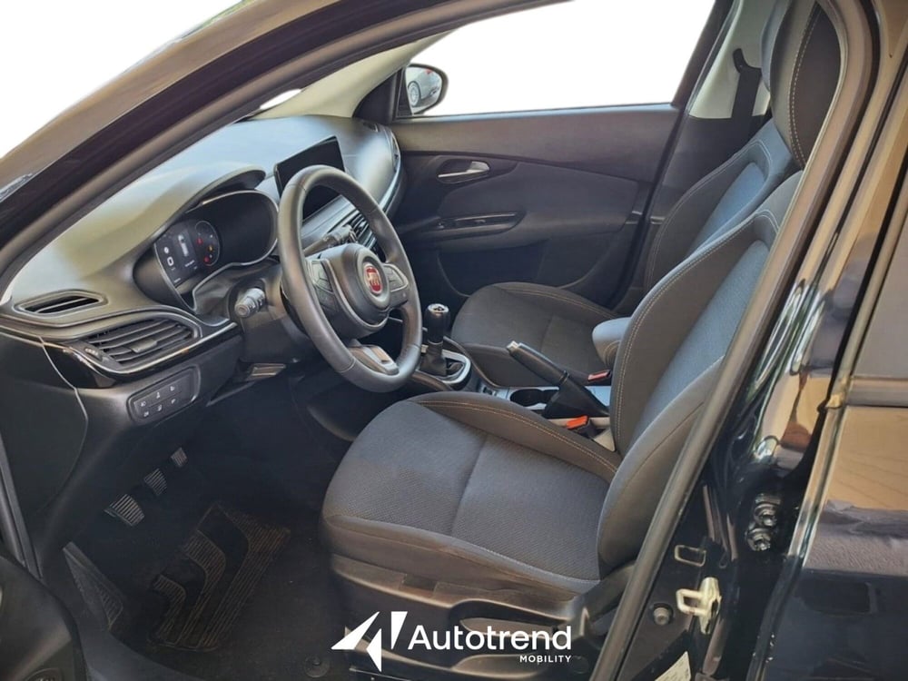 Fiat Tipo usata a Bari (6)