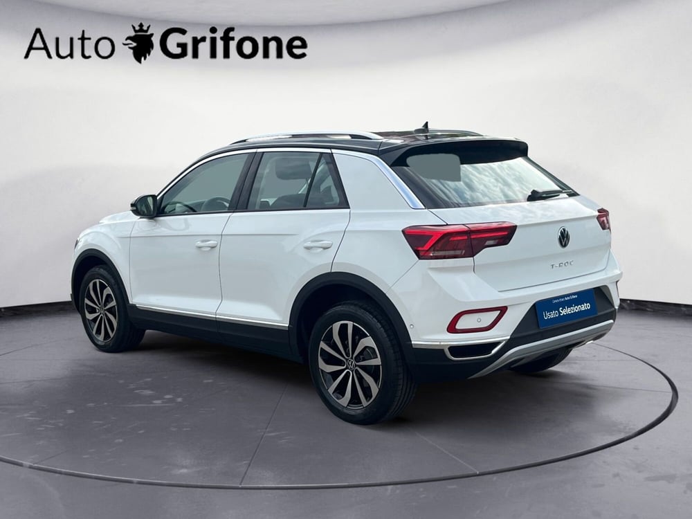 Volkswagen T-Roc nuova a Modena (6)