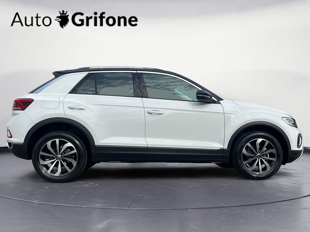 Volkswagen T-Roc nuova a Modena (8)