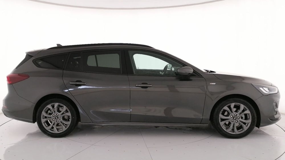 Ford Focus Station Wagon usata a Roma (3)