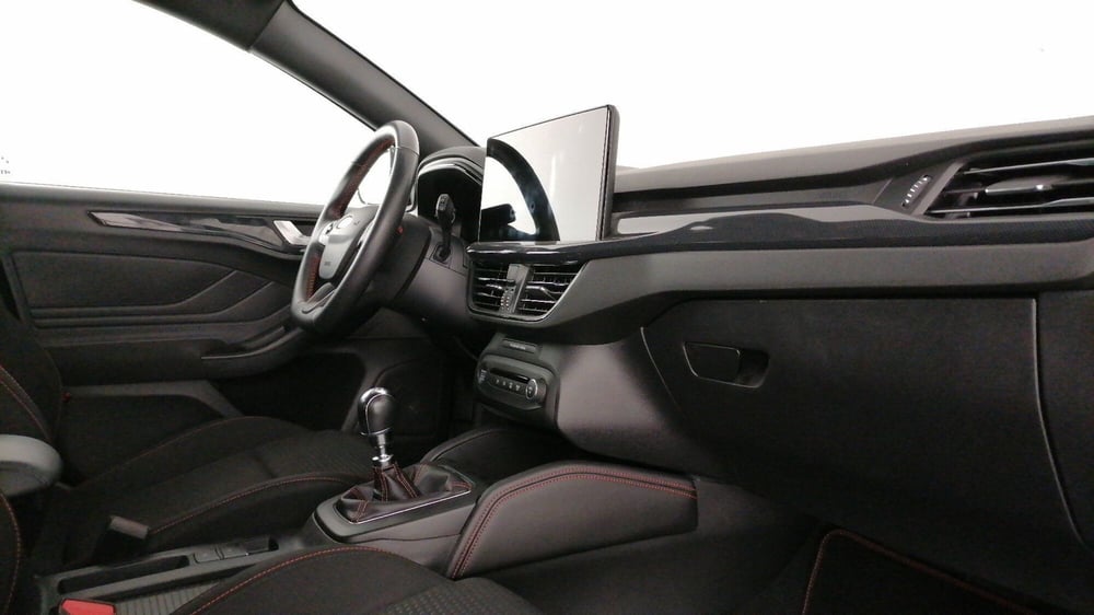 Ford Focus Station Wagon usata a Roma (7)