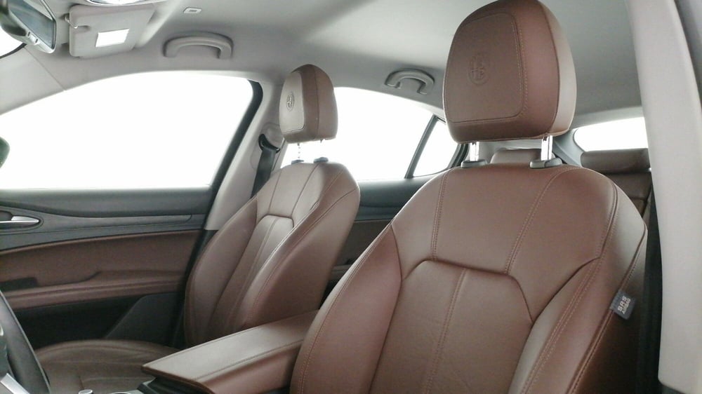 Alfa Romeo Stelvio usata a Roma (13)