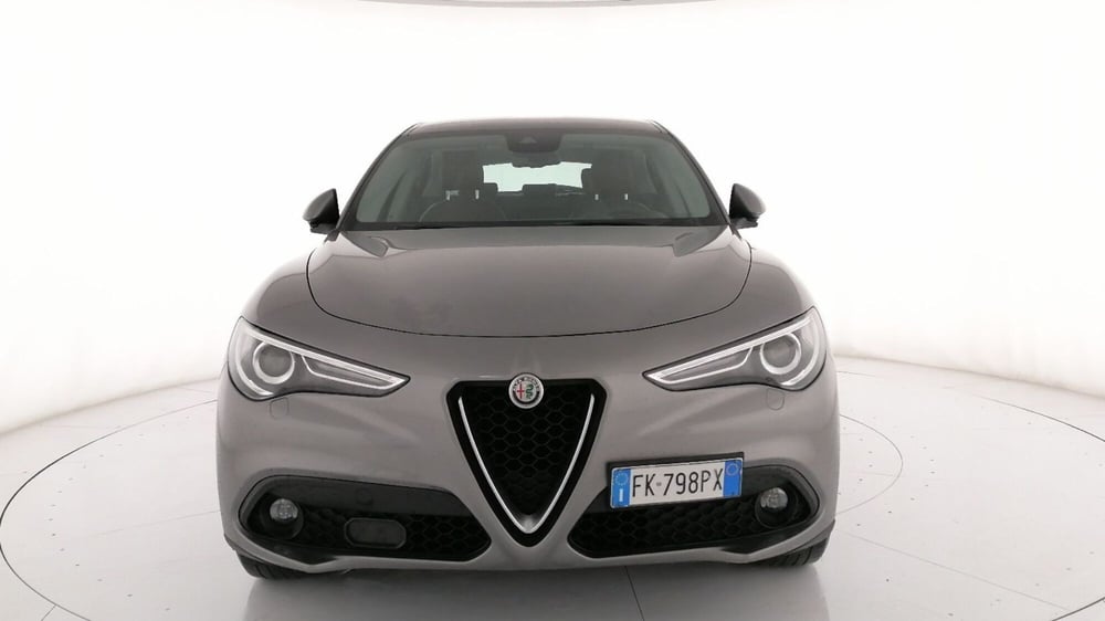 Alfa Romeo Stelvio usata a Roma (5)