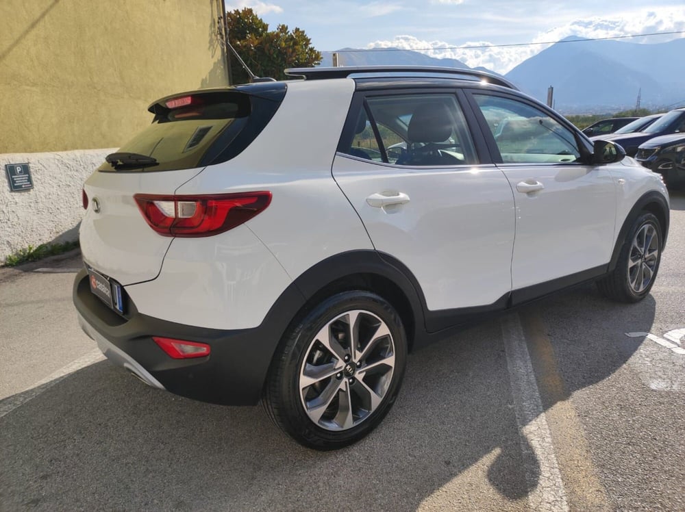 Kia Stonic usata a Salerno (11)