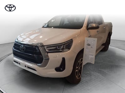 Toyota Hilux 2.8 d-4d 48V double cab Executive auto nuova a Brescia