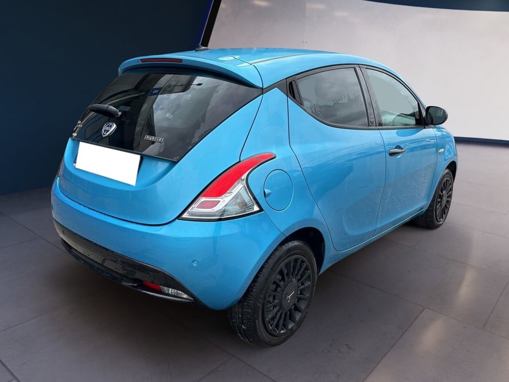 Lancia Ypsilon usata a Torino (4)