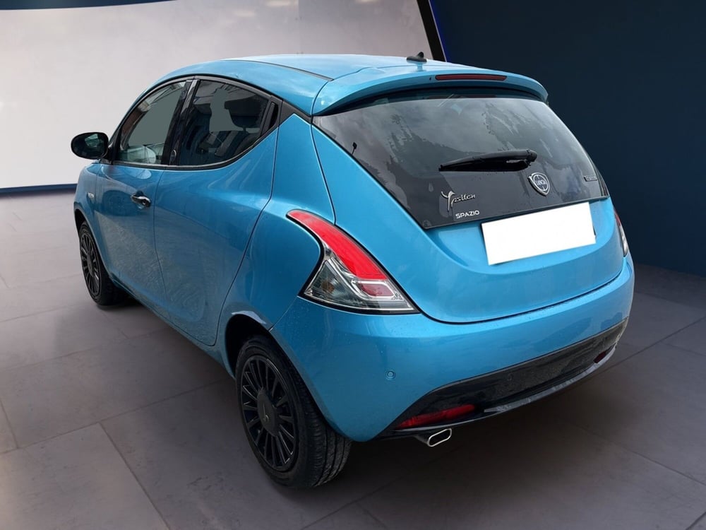 Lancia Ypsilon usata a Torino (5)
