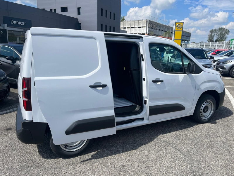 Peugeot Partner nuova a Milano (11)