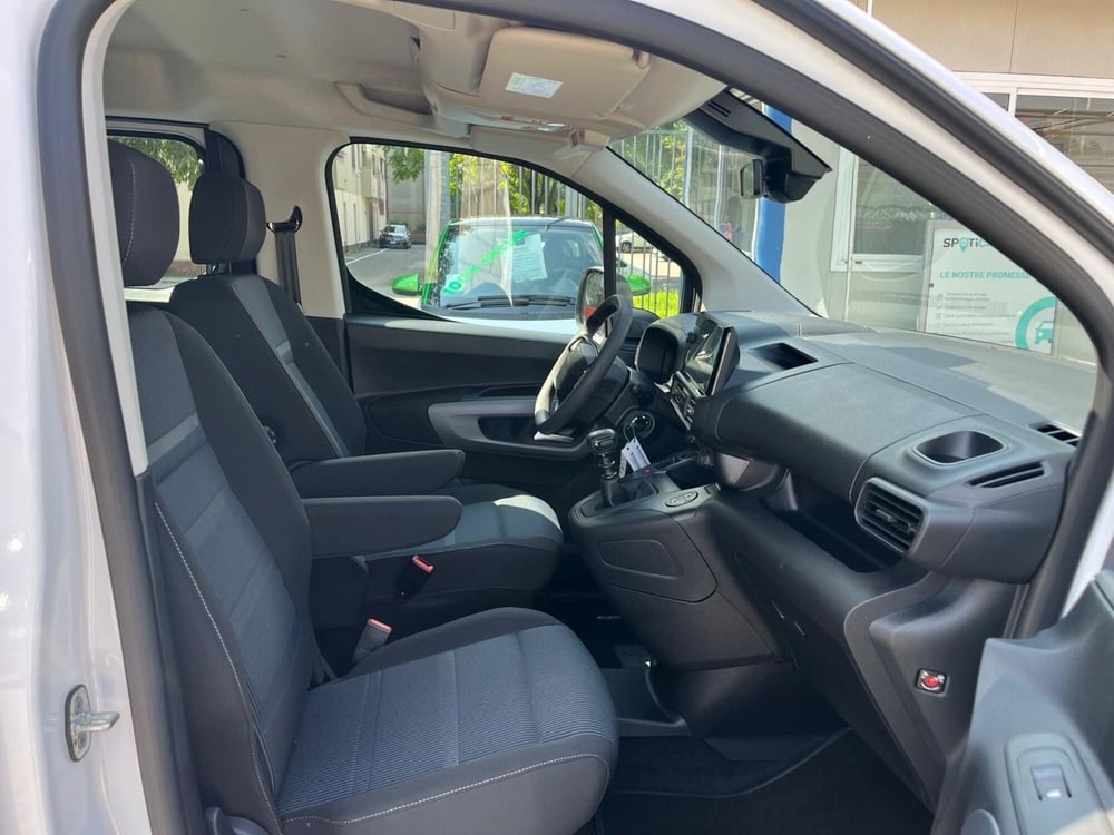 Fiat Doblò nuova a Milano (15)