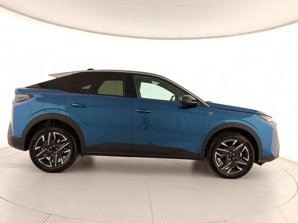 Peugeot 3008 nuova a Caserta (7)
