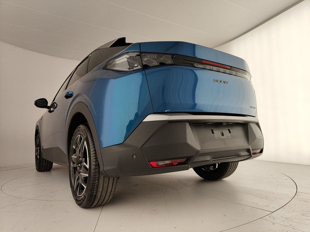 Peugeot 3008 nuova a Caserta (9)