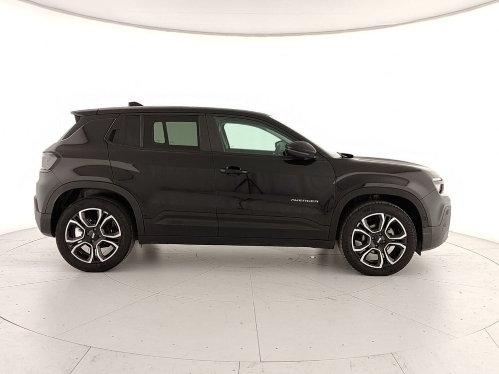 Jeep Avenger usata a Caserta (7)