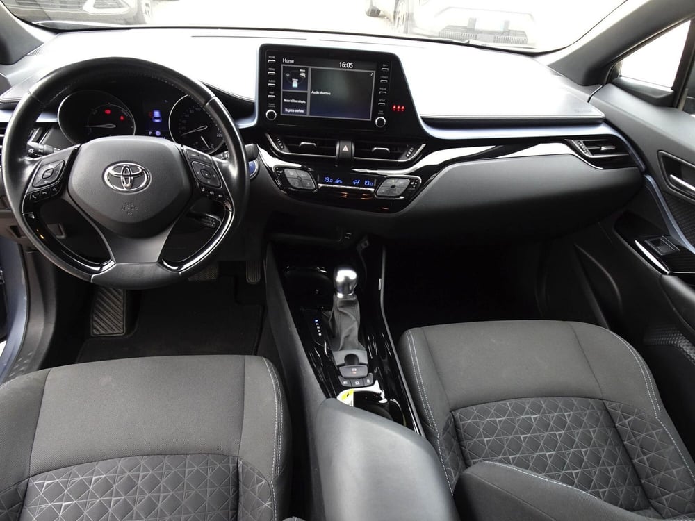 Toyota Toyota C-HR usata a Treviso (14)