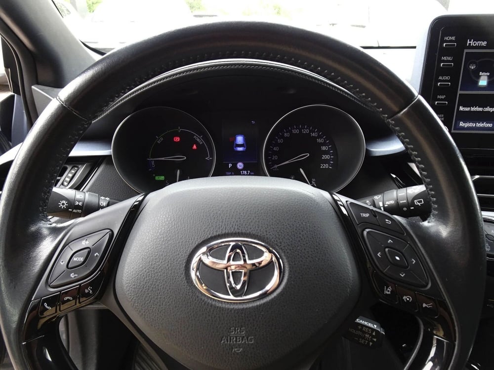Toyota Toyota C-HR usata a Treviso (15)
