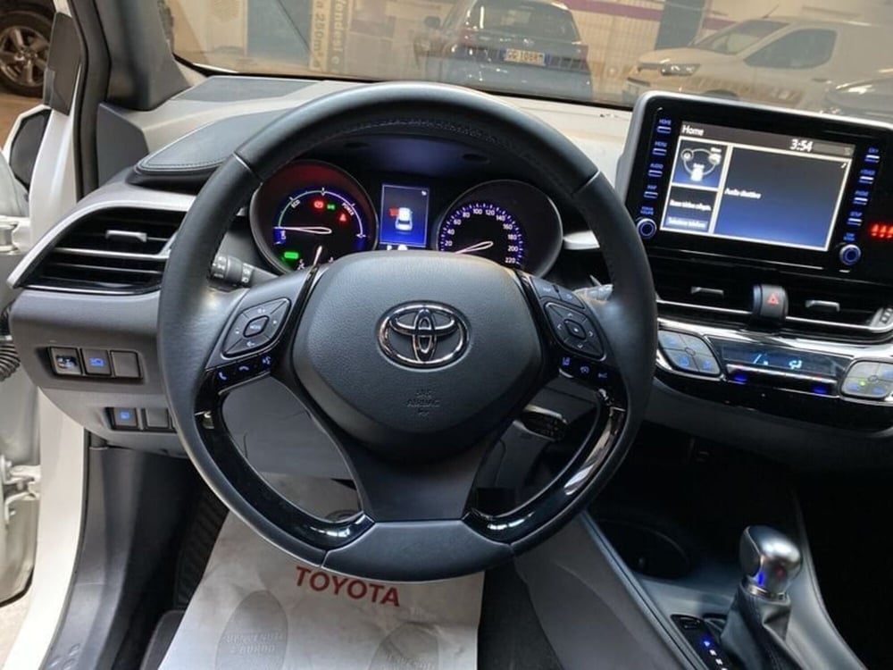 Toyota Toyota C-HR usata a Vicenza (15)