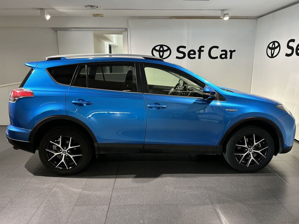 Toyota Rav4 usata a Milano (14)