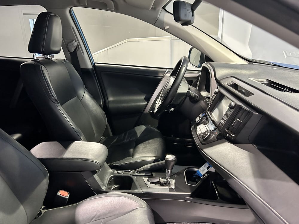 Toyota Rav4 usata a Milano (7)