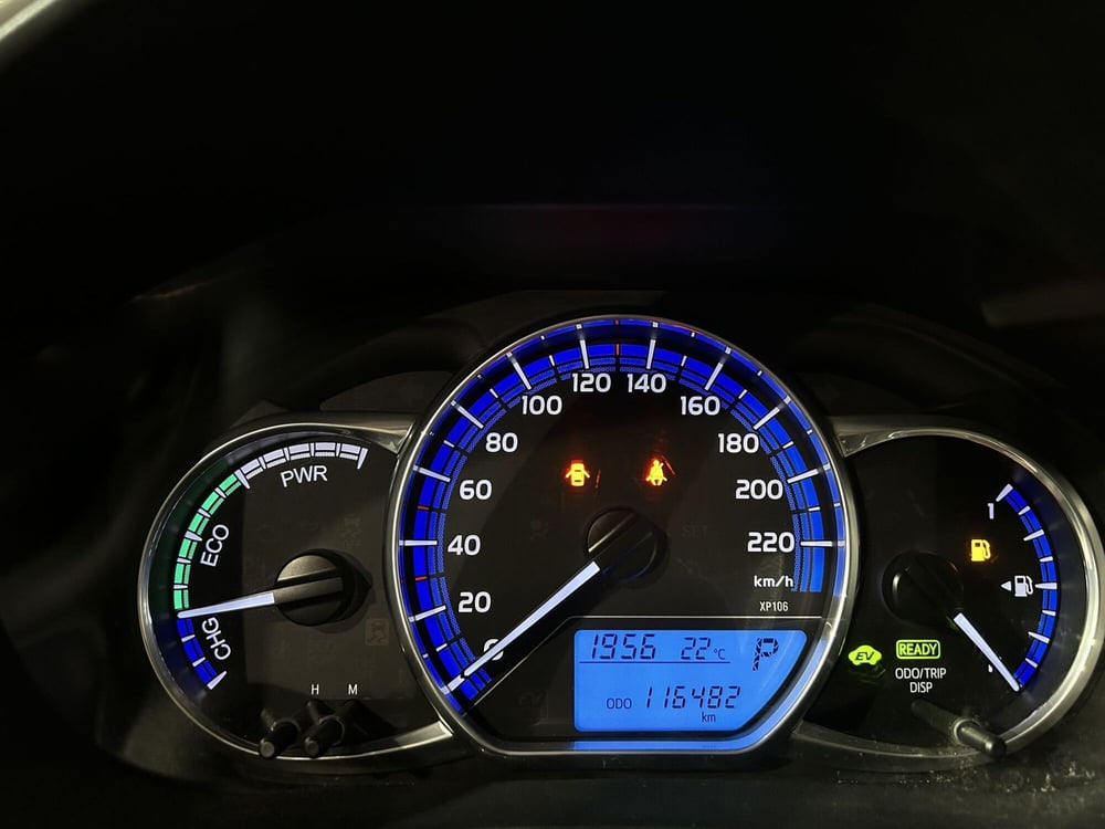 Toyota Yaris usata a Milano (13)