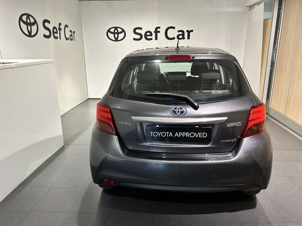 Toyota Yaris usata a Milano (4)
